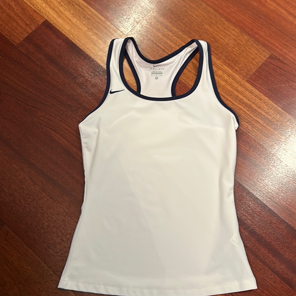 Nike Dry Fit tank